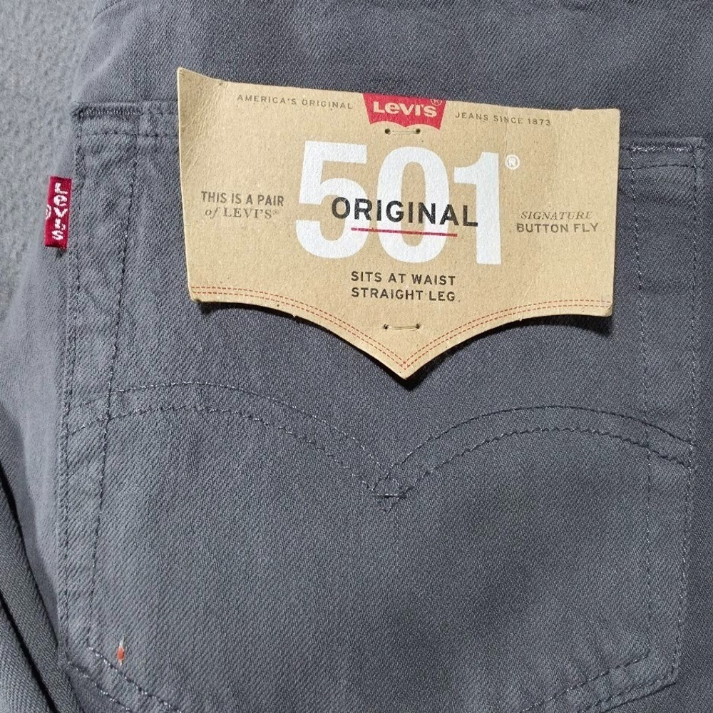 Levi's 501 Original Jeans Mens 38x34 Gray NWT Button Fly Straight Leg - Picture 2 of 10